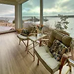 度假居 4 Bedroom Lovely In