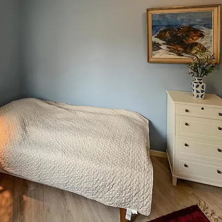 Σπίτι διακοπών 4 Bedroom Lovely In *