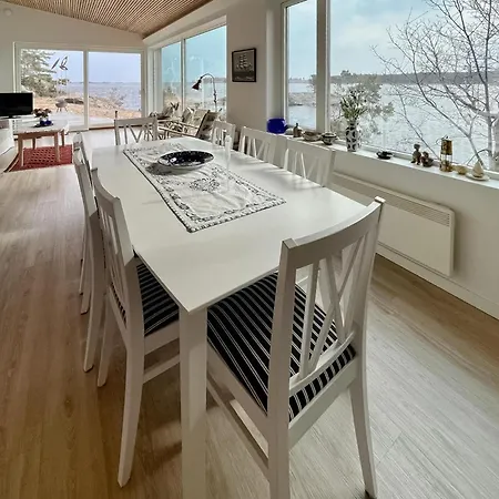 4 Bedroom Lovely In Fevik