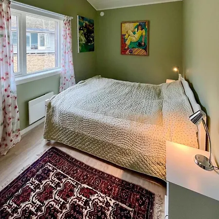4 Bedroom Lovely In *